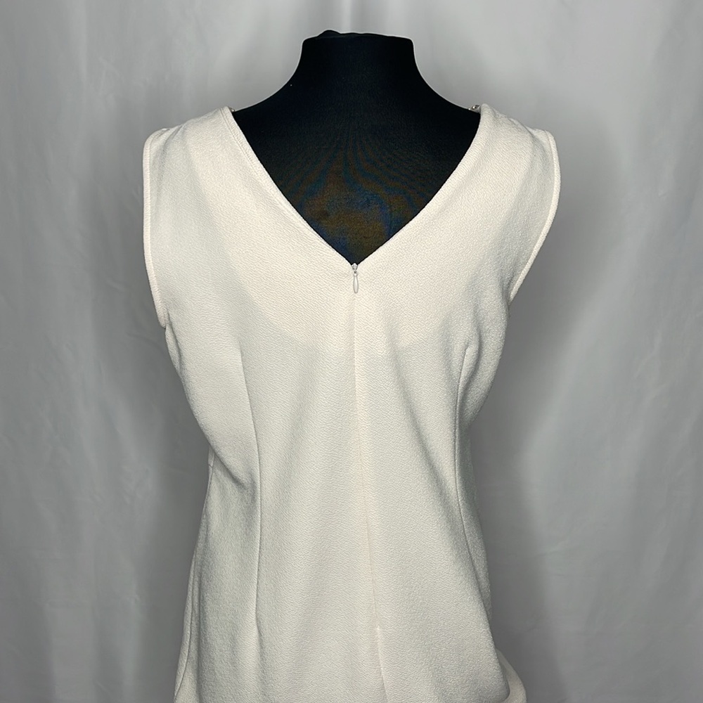 Maya Brooke Pearl Lace Cream Dress Set | Size 16 - Picture 14 of 16
